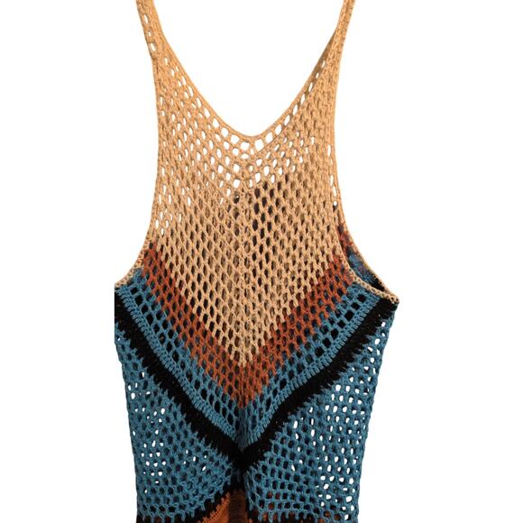 Crochet Swimsuit Cover – Size Small, Excellent Condition, Racerback - Picture 3 of 4